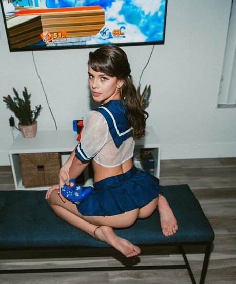 Skullo pornstar sexy pictures