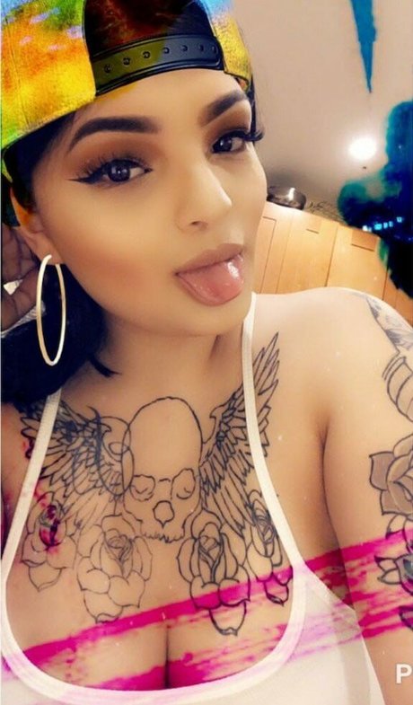 Mimi Latina Amateur sex model img