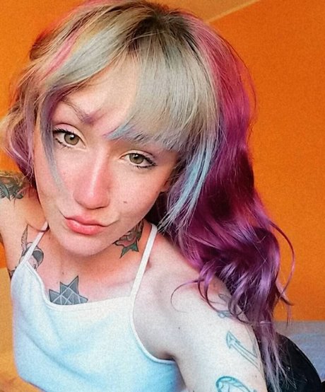 Redfoxy12 porn actress gallery