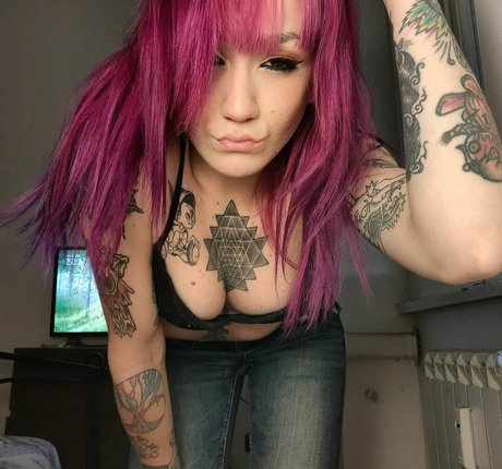 Redfoxy12 Profile pic