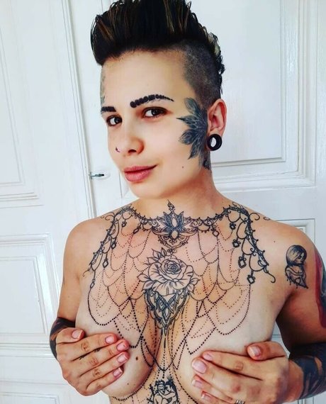 Mira Cuckold xxx model pics