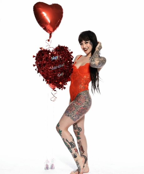 LyndenParkStudio nudes model images