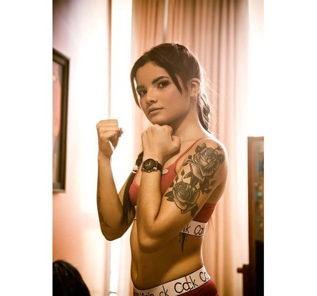 Jessie Cardim star top gallery