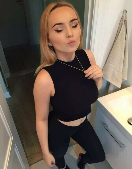 missbaffytwich nice actress photo