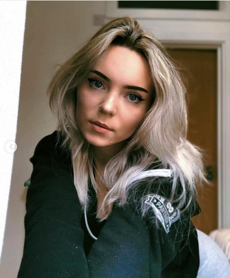 missbaffytwich pornstar adult pics