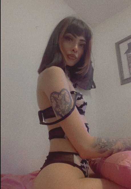 NotKaali sex model image