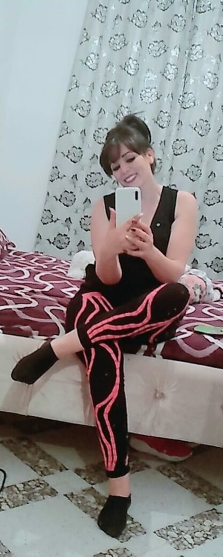 Aida Saad art actress pics