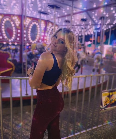 hannahjadedd hot pornstar pics