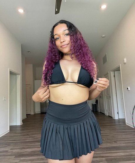 pixielovve model adult images