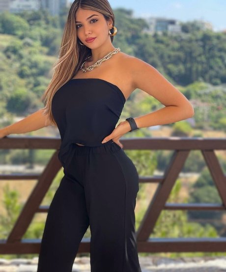 Gaelle Fares nudes star image