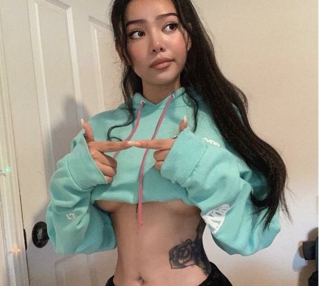 Bella Porch model free photos