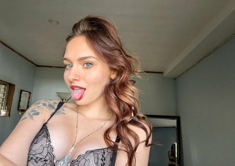 Stfuhales high quality pornstar image