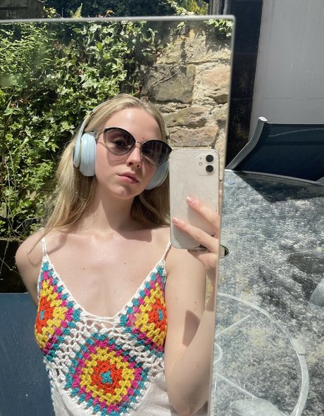 Crochet Tops model pornographic picture