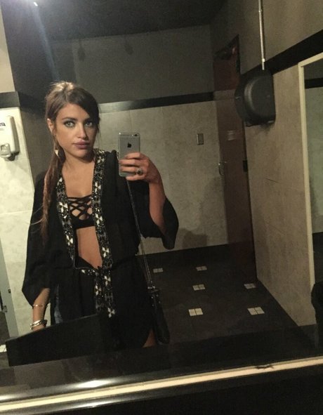 Lauren Bedford Russell star art archive