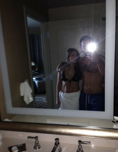 Lauren Bedford Russell star perfect picture