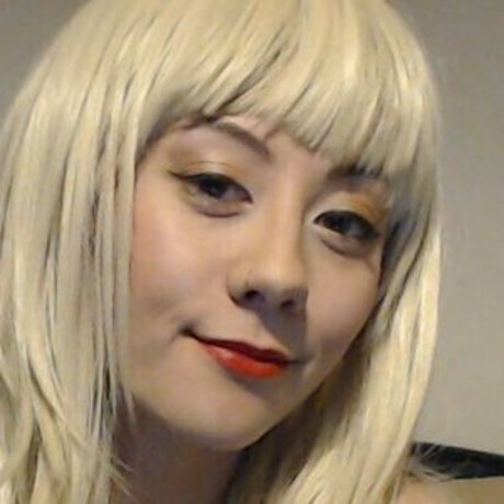 Ayumi model sexy img