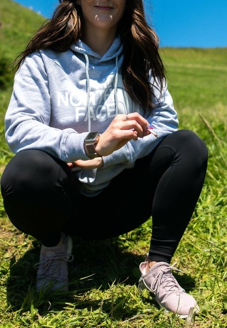 Freckledhotwife model hot photo