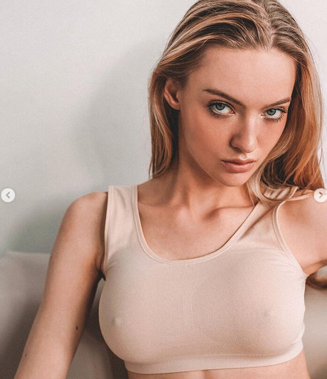 anna marihuana hot pornstar image