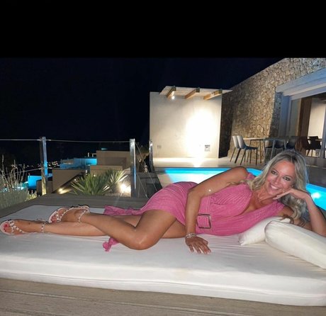 Elenamici nude star archive