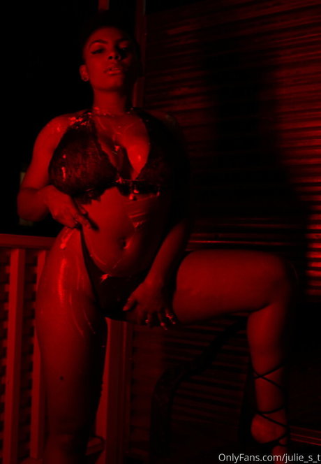 Julie Silver pornstar pretty images