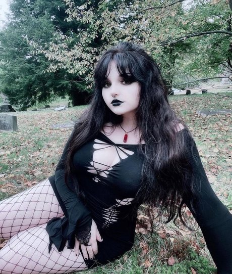 Crucifixkittie model sex gallery