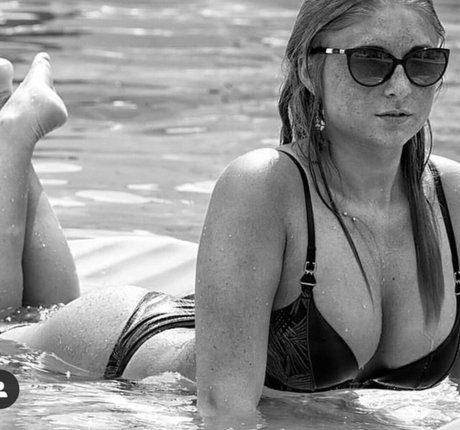 sweet jcolleen star hd pic