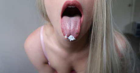 Cassieknickers naked pornstar pics