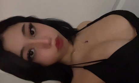 Prdsjas model naked archive