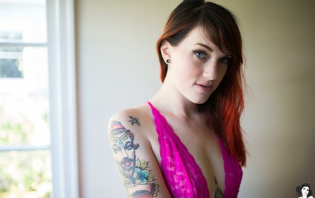 Eydis model hd archive