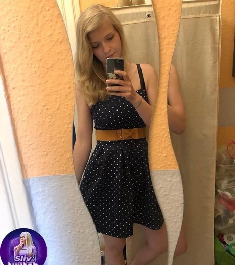 Sintica star sex img