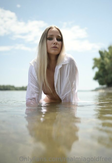 realmiagoldfree pornstar high quality archive