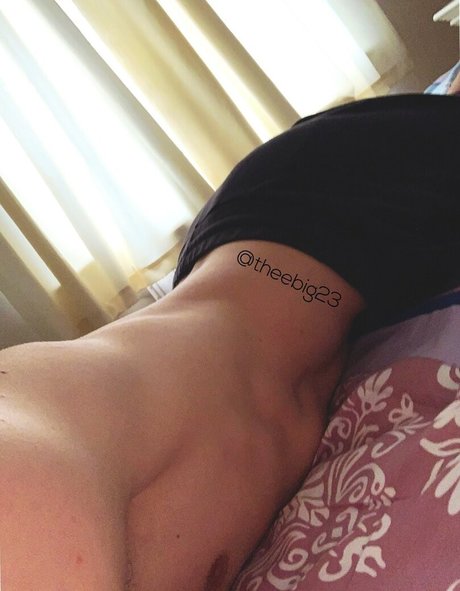 theerealmrbig model adult archive