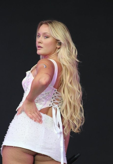 Zara Larsson pornstar top pics