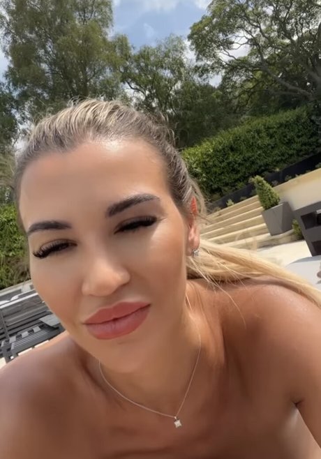 Christine McGuinness star erotic images