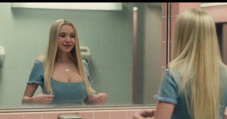 Sydney Sweeney high quality model gallery