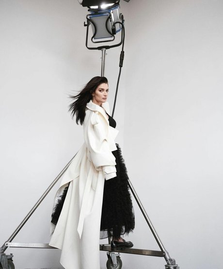 Eve Hewson star nude image