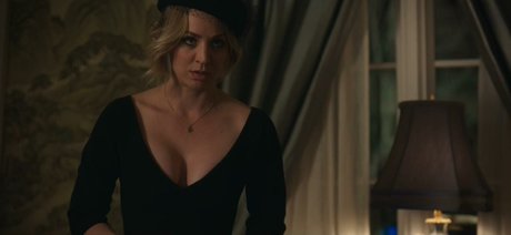 Kaley Cuoco top actress gallery