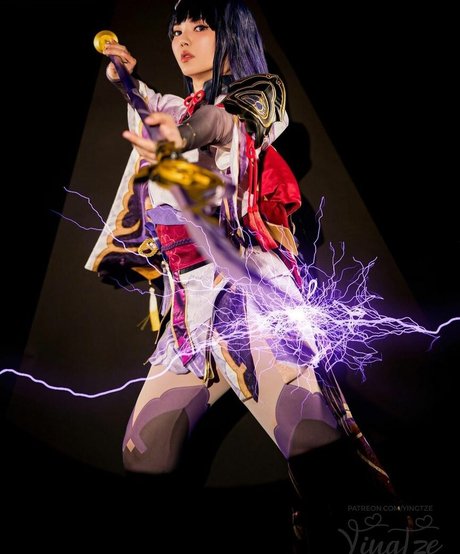 Ying Tze sex model picture