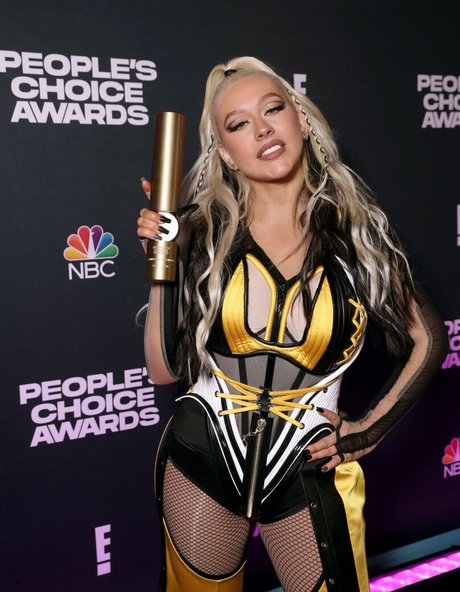 Christina Aguilera pornstar perfect pics