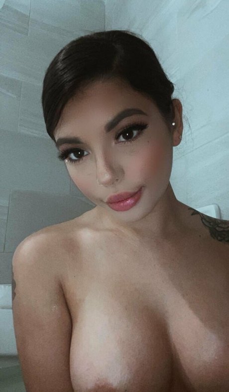 gvalentinaxxx model naked img