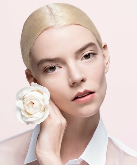 Anya Taylor Joy beautiful model gallery