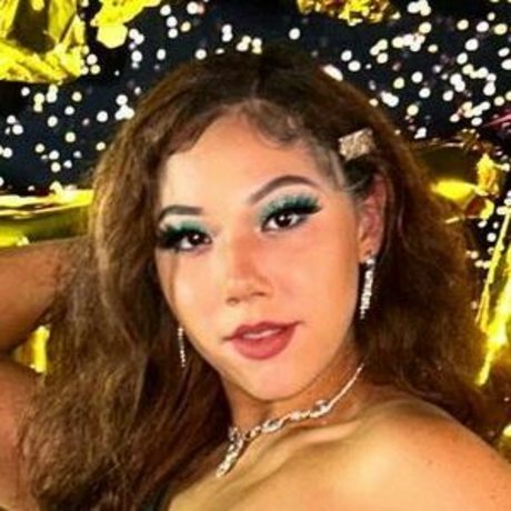 Kiah Dream star top photos