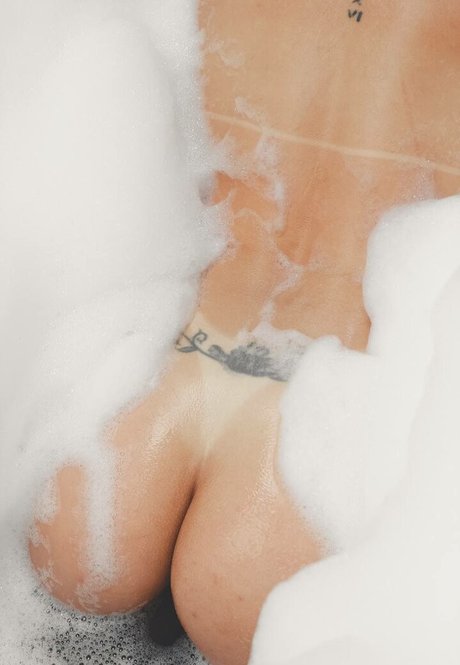 Renata Del Bianco perfect star photo