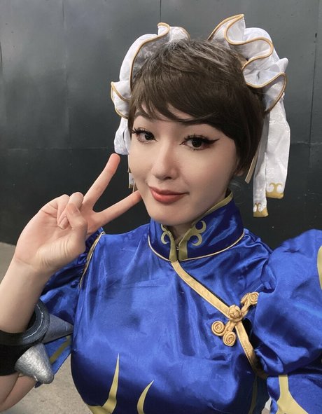 Caytie Cosplay star sexy picture