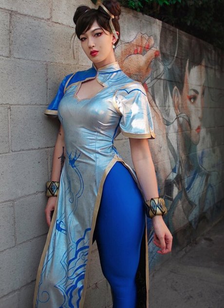 Caytie Cosplay hd model image