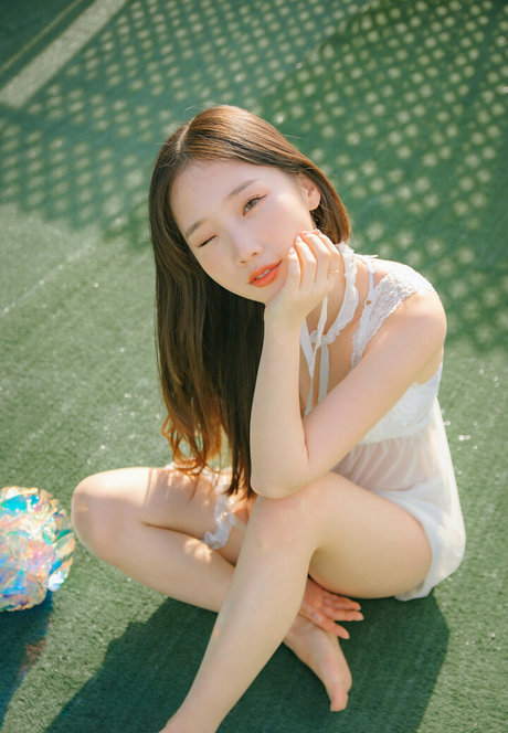 Pureding porn actress pictures