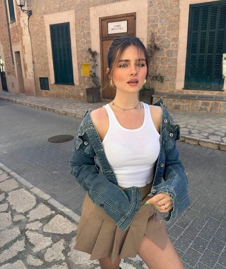 Jessy Hartel erotic model photos