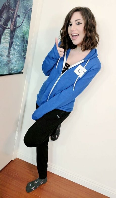 MelonieMac hd model photos