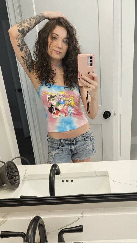 MelonieMac pornstar high quality picture