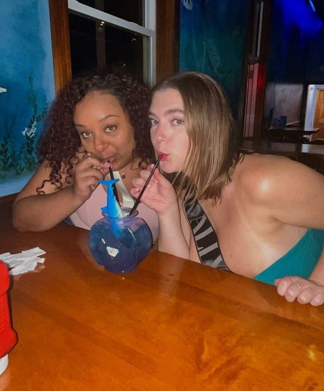 seerahb2 adult model photos